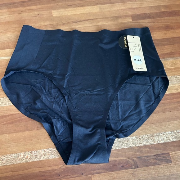 Truekind Seamless Stretch Mid-Waist Briefs -TWO pair! NEW! - Picture 2 of 8